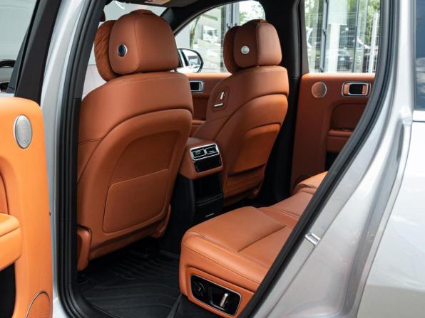 Li Auto (Lixiang) L7 I с пробегом 2024 года, цена 5 900 000 рублей, 29317 км, внедорожник, Автокод Объявления
