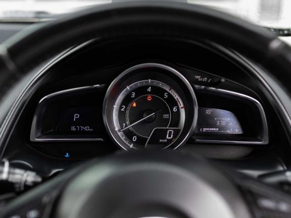 Mazda CX-3 I с пробегом 2015 года, цена 1 090 000 рублей, 167739 км, внедорожник, Автокод Объявления
