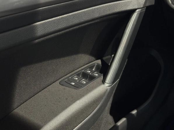 Volkswagen Golf VII с пробегом 2013 года, цена 990 000 рублей, 101952 км, хэтчбек, Автокод Объявления