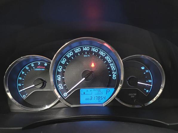 Toyota Corolla XI (E160 E170 E180) с пробегом 2013 года, цена 1 200 000 рублей, 317850 км, седан, Автокод Объявления
