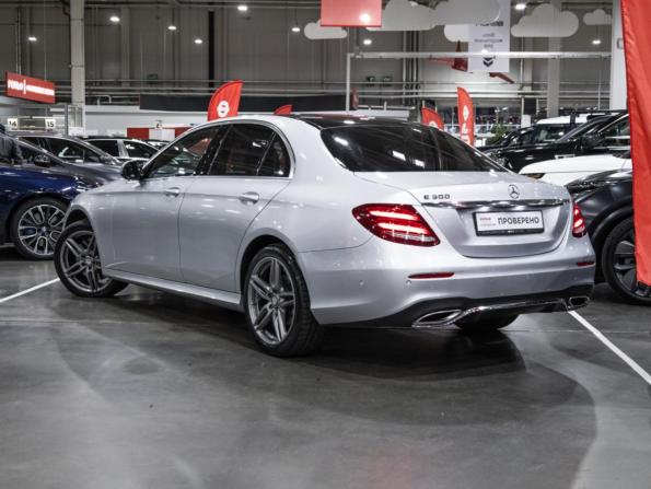 Mercedes-Benz E-Класс V (W213 S213 C238) с пробегом 2016 года, цена 2 999 585 рублей, 110450 км, седан, Автокод Объявления