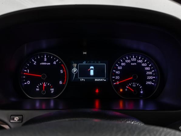 Kia Mohave I Рестайлинг с пробегом 2017 года, цена 2 100 000 рублей, 302545 км, внедорожник, Автокод Объявления