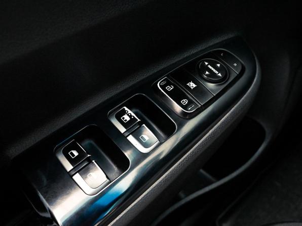 Kia Rio IV с пробегом 2019 года, цена 1 469 000 рублей, 129246 км, хэтчбек, Автокод Объявления