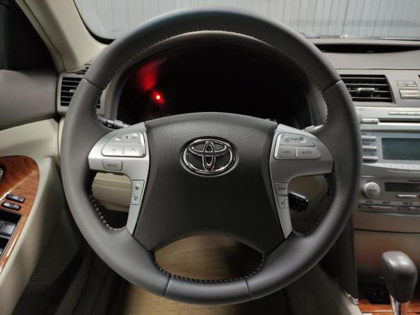 Toyota Camry VI (XV40) Рестайлинг с пробегом 2010 года, цена 1 115 000 рублей, 233265 км, седан, Автокод Объявления