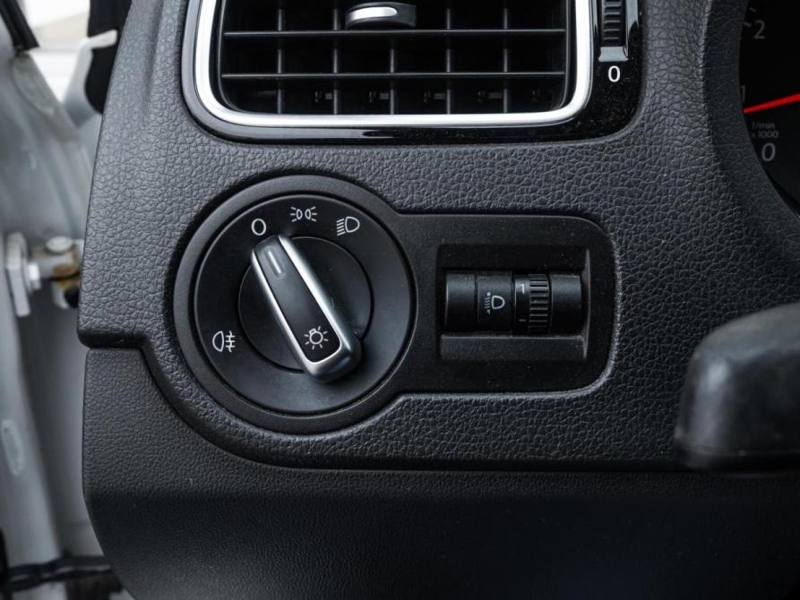 Volkswagen Polo V Рестайлинг Ставрополь  - изображение 16