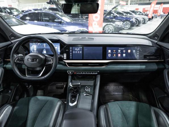 Geely Monjaro I с пробегом 2023 года, цена 3 049 989 рублей, 54631 км, внедорожник, Автокод Объявления