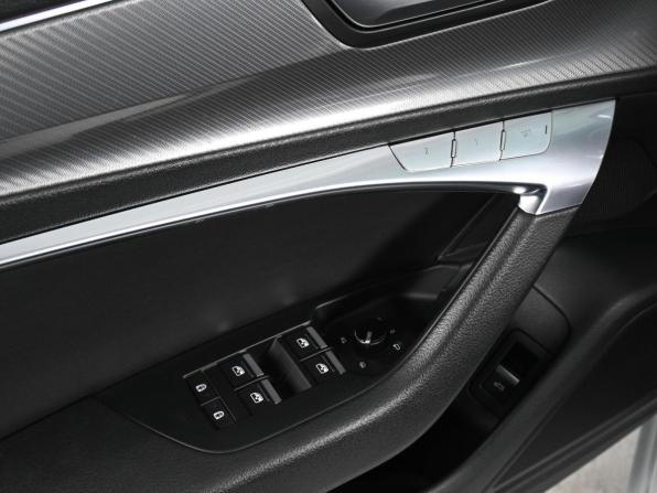 Audi A6 V (C8) с пробегом 2019 года, цена 4 339 000 рублей, 118124 км, седан, Автокод Объявления