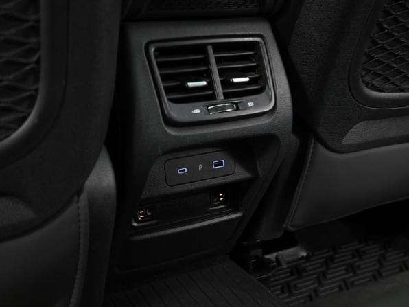 Geely Tugella I Рестайлинг с пробегом 2023 года, цена 2 549 000 рублей, 85000 км, внедорожник, Автокод Объявления