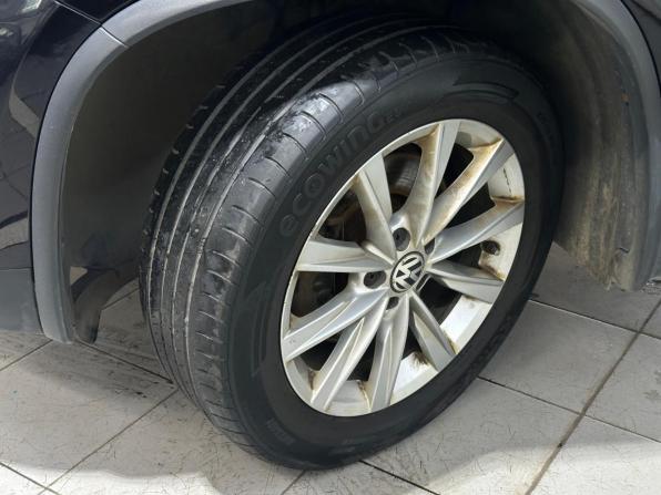 Volkswagen Tiguan I Рестайлинг с пробегом 2013 года, цена 1 050 000 рублей, 227700 км, внедорожник, Автокод Объявления