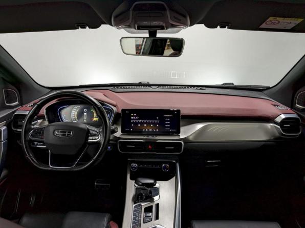 Geely Coolray I с пробегом 2023 года, цена 1 650 000 рублей, 110113 км, внедорожник, Автокод Объявления