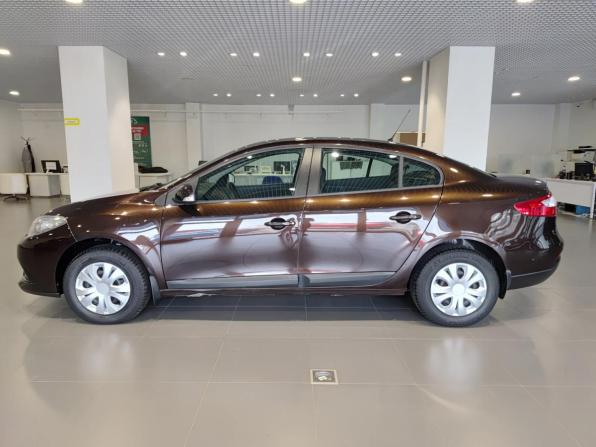 Renault Fluence I Рестайлинг с пробегом 2014 года, цена 880 000 рублей, 66034 км, седан, Автокод Объявления