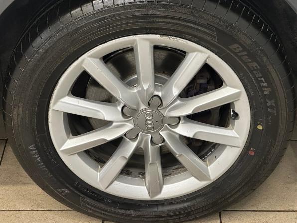Audi Q3 I (8U) Рестайлинг с пробегом 2015 года, цена 1 930 000 рублей, 125287 км, внедорожник, Автокод Объявления