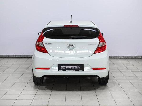 Hyundai Solaris I Рестайлинг с пробегом 2015 года, цена 1 169 000 рублей, 137922 км, хэтчбек, Автокод Объявления