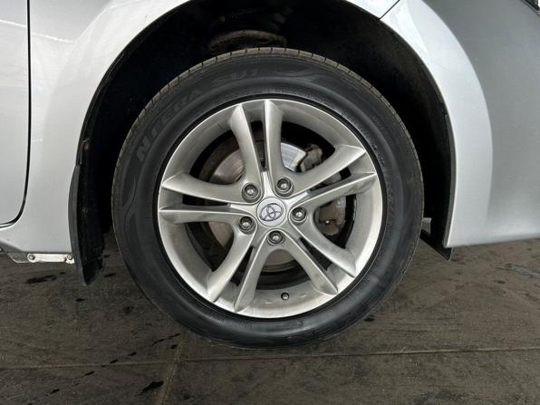 Toyota Corolla XI (E160 E170 E180) с пробегом 2013 года, цена 972 000 рублей, 285000 км, седан, Автокод Объявления