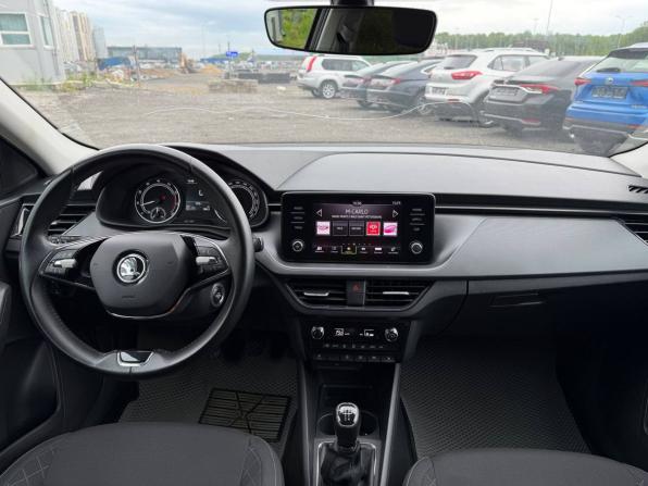 Skoda Rapid II с пробегом 2021 года, цена 1 515 000 рублей, 114300 км, лифтбек, Автокод Объявления