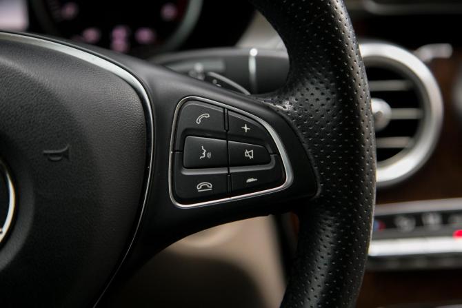 Mercedes-Benz GLC I (X253) с пробегом 2017 года, цена 3 155 000 рублей, 98571 км, внедорожник, Автокод Объявления