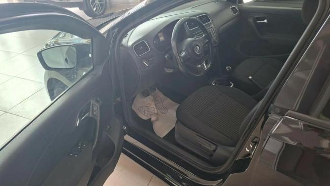 Volkswagen Polo V с пробегом 2014 года, цена 580 000 рублей, 260200 км, седан, Автокод Объявления