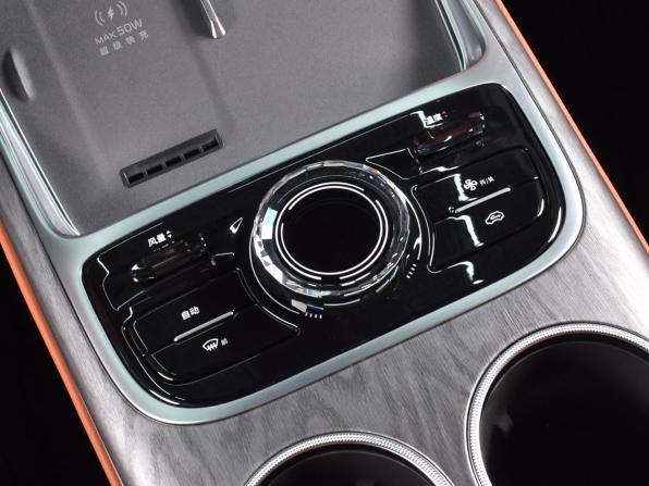 Geely Galaxy M7 с пробегом 2026 года, цена 3 900 995 рублей, 27 км, внедорожник, Автокод Объявления