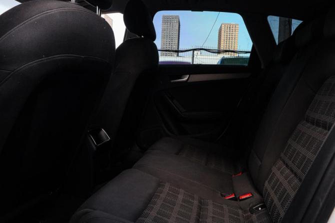 Audi A4 IV (B8) Рестайлинг с пробегом 2013 года, цена 1 150 000 рублей, 144829 км, универсал, Автокод Объявления