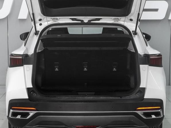 Omoda C5 I с пробегом 2023 года, цена 1 660 000 рублей, 13648 км, внедорожник, Автокод Объявления