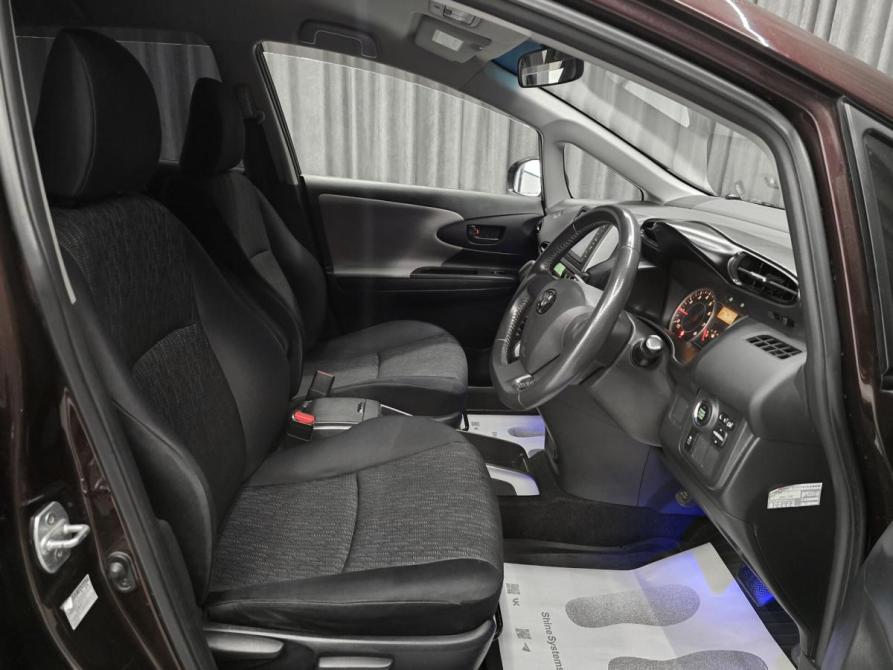 Toyota Wish II Красноярск  - изображение 10