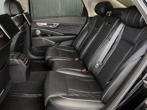 Kia K900 II с пробегом 2021 года, цена 3 647 000 рублей, 76423 км, седан, Автокод Объявления