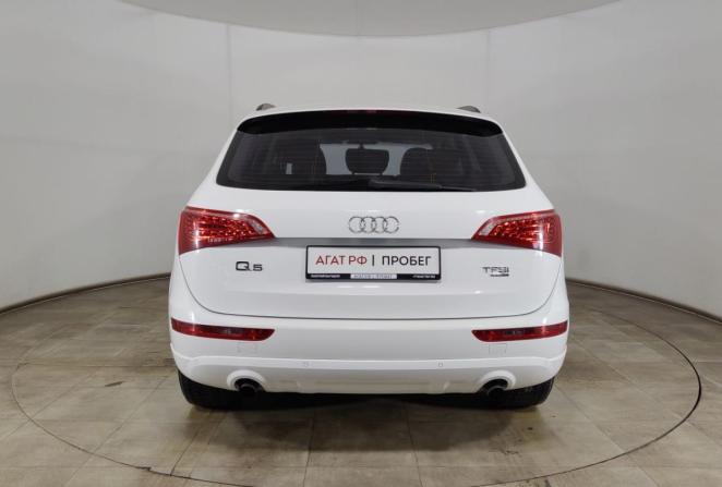 Audi Q5 I (8R) с пробегом 2011 года, цена 1 350 000 рублей, 236333 км, внедорожник, Автокод Объявления