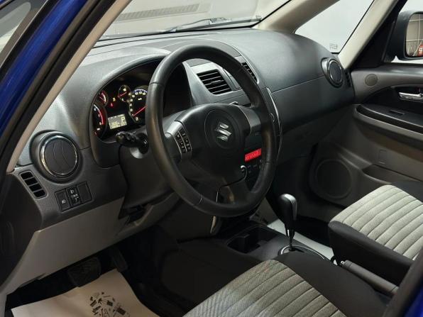 Suzuki SX4 I (Classic) Рестайлинг с пробегом 2011 года, цена 797 000 рублей, 176836 км, хэтчбек, Автокод Объявления