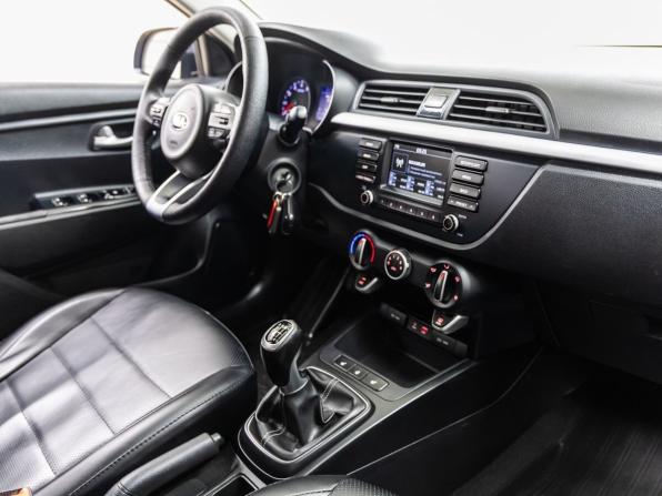 Kia Rio IV с пробегом 2017 года, цена 1 249 000 рублей, 140501 км, хэтчбек, Автокод Объявления