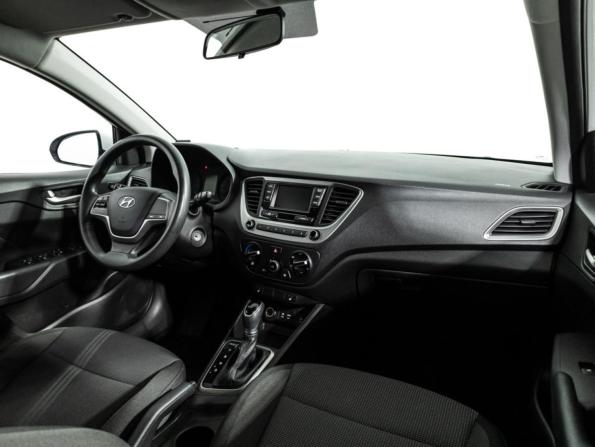Hyundai Solaris II с пробегом 2018 года, цена 1 249 000 рублей, 109490 км, седан, Автокод Объявления