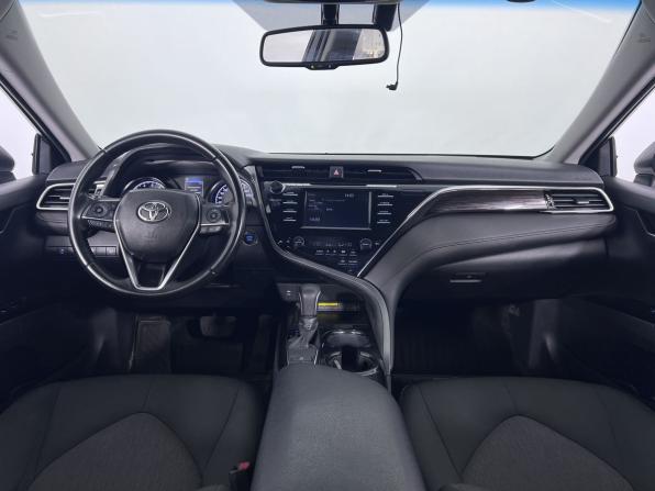 Toyota Camry VIII (XV70) с пробегом 2018 года, цена 2 370 000 рублей, 207000 км, седан, Автокод Объявления