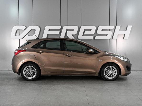 Hyundai i30 II с пробегом 2012 года, цена 929 000 рублей, 225302 км, хэтчбек, Автокод Объявления