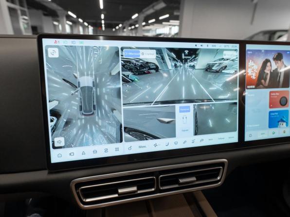 Li Auto (Lixiang) L9 II с пробегом 2026 года, цена 11 550 000 рублей, 50 км, внедорожник, Автокод Объявления