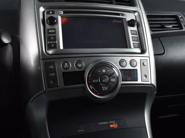 Toyota Verso I с пробегом 2012 года, цена 1 149 995 рублей, 263091 км, компактвэн, Автокод Объявления