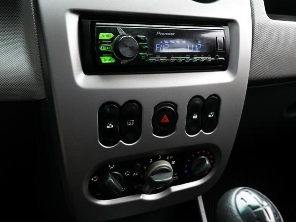 Renault Sandero I с пробегом 2011 года, цена 489 000 рублей, 154314 км, хэтчбек, Автокод Объявления