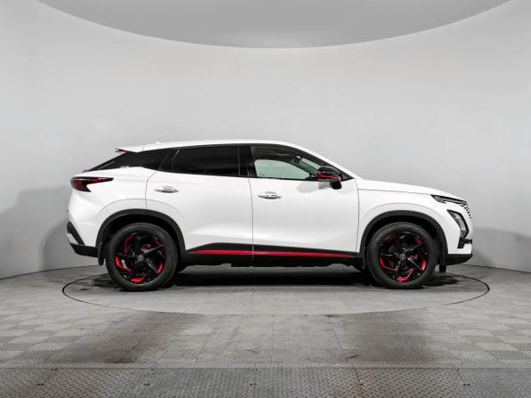 Omoda C5 I с пробегом 2023 года, цена 1 670 000 рублей, 47463 км, внедорожник, Автокод Объявления