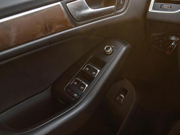 Audi Q5 I (8R) Рестайлинг с пробегом 2013 года, цена 1 650 000 рублей, 182640 км, внедорожник, Автокод Объявления