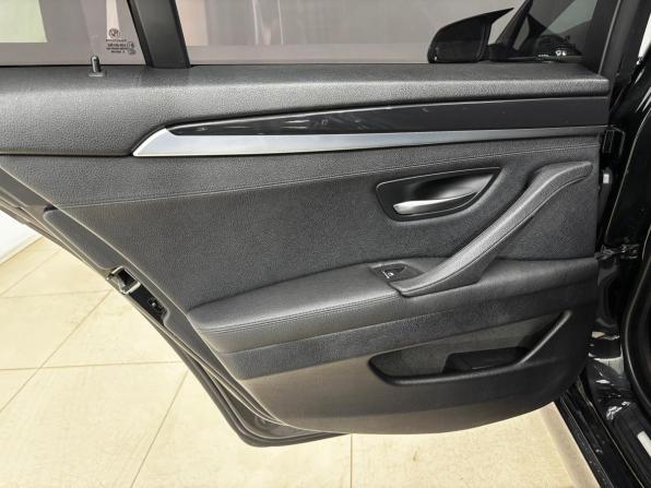 BMW 5 серии VI (F10/F11/F07) Рестайлинг с пробегом 2015 года, цена 2 200 000 рублей, 239216 км, седан, Автокод Объявления