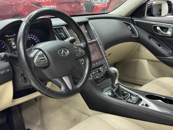 Infiniti Q50 I с пробегом 2015 года, цена 1 599 000 рублей, 239739 км, седан, Автокод Объявления