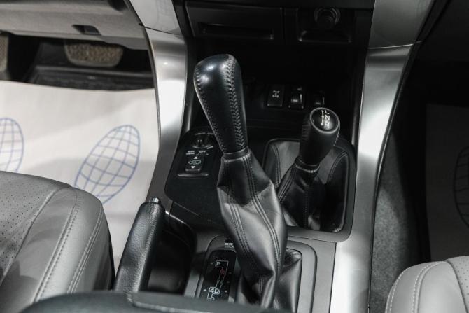 Toyota Land Cruiser Prado 120 Series Рестайлинг с пробегом 2008 года, цена 3 119 000 рублей, 162000 км, внедорожник, Автокод Объявления