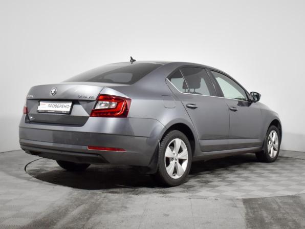 Skoda Octavia III (A7) Рестайлинг с пробегом 2017 года, цена 1 697 890 рублей, 171671 км, лифтбек, Автокод Объявления