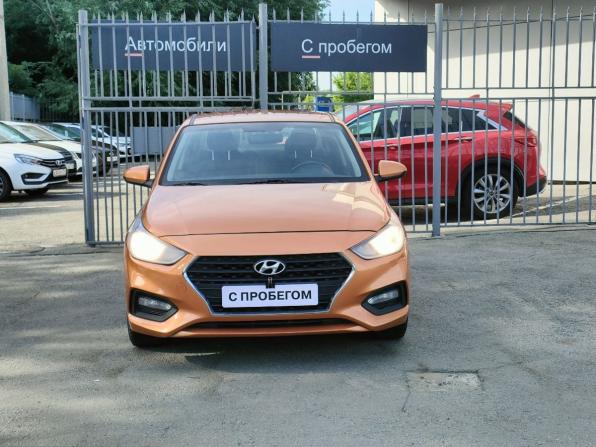 Hyundai Solaris II с пробегом 2017 года, цена 1 190 000 рублей, 97300 км, седан, Автокод Объявления