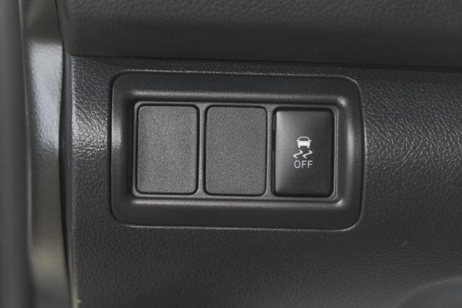 Toyota Camry VII (XV50) Рестайлинг 2 с пробегом 2017 года, цена 1 949 000 рублей, 128000 км, седан, Автокод Объявления