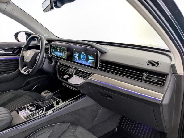 Hongqi HS5 I с пробегом 2024 года, цена 2 695 000 рублей, 18413 км, внедорожник, Автокод Объявления
