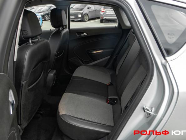 Opel Astra J с пробегом 2011 года, цена 458 000 рублей, 213520 км, хэтчбек, Автокод Объявления