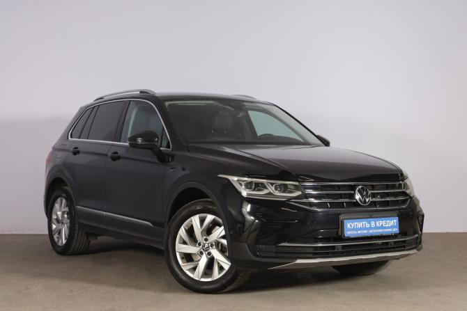 Volkswagen Tiguan II с пробегом 2021 года, цена 3 599 000 рублей, 104000 км, внедорожник, Автокод Объявления