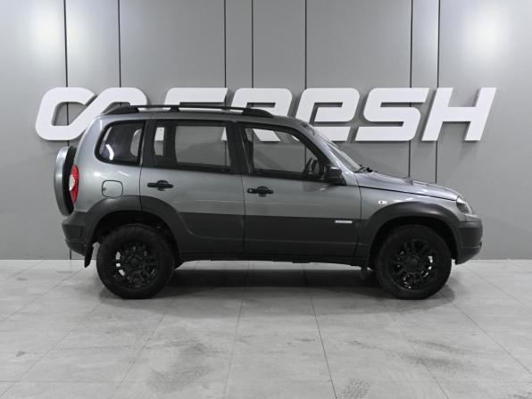 Chevrolet Niva I Рестайлинг с пробегом 2012 года, цена 659 000 рублей, 73544 км, внедорожник, Автокод Объявления