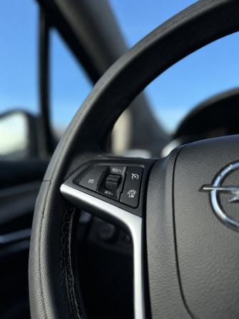 Opel Mokka I с пробегом 2013 года, цена 840 000 рублей, 239024 км, внедорожник, Автокод Объявления