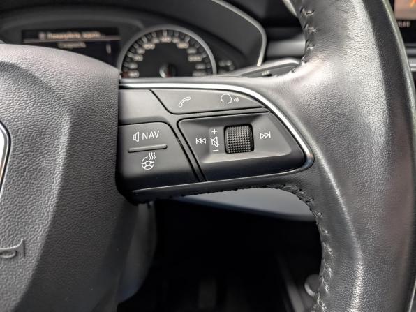 Audi A4 V (B9) с пробегом 2018 года, цена 2 550 000 рублей, 45786 км, седан, Автокод Объявления