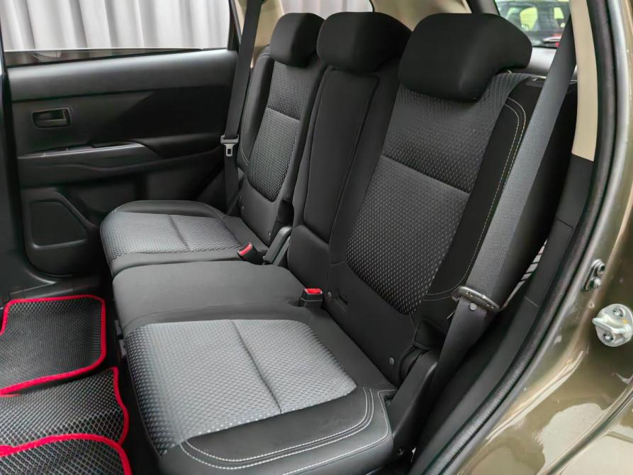 Mitsubishi Outlander III Рестайлинг 3 Подольск  - изображение 8
